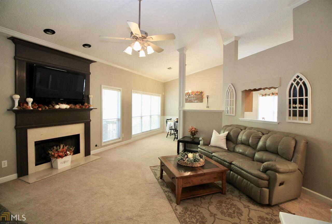 Crown River - Residential
