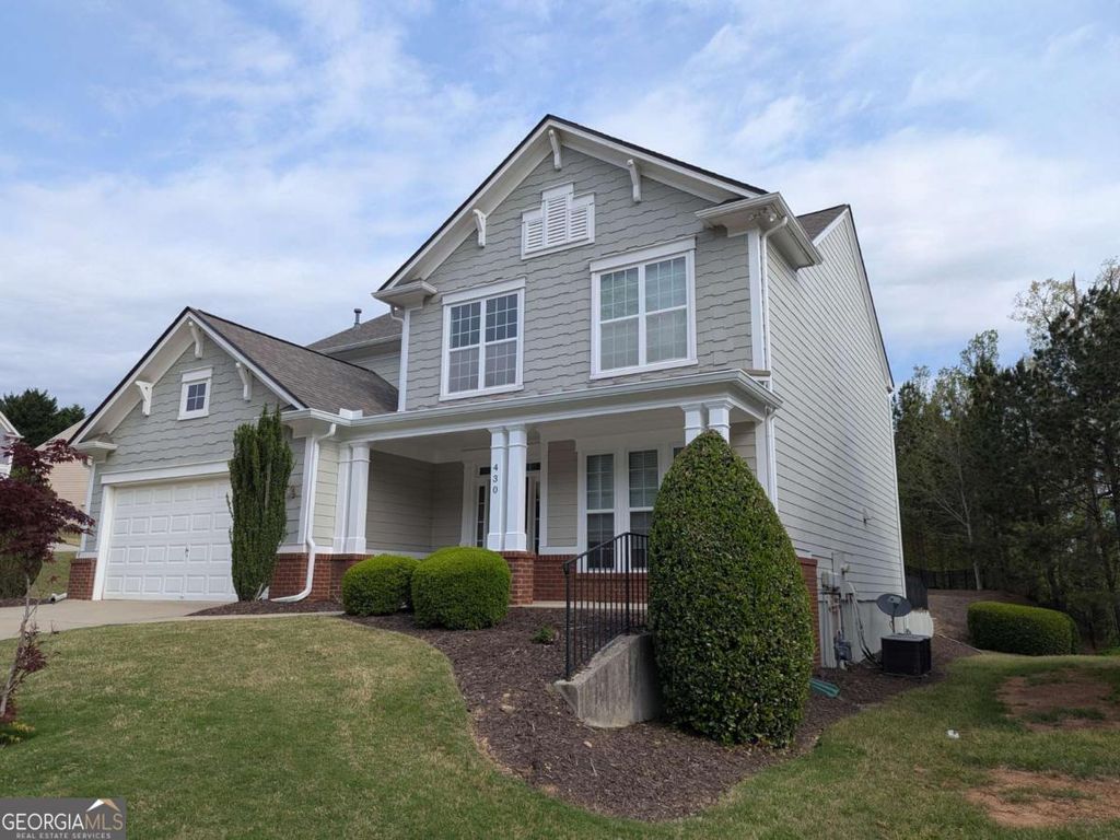Photo of 430 Floral Place, Suwanee, GA 30024 (MLS # 10664393)