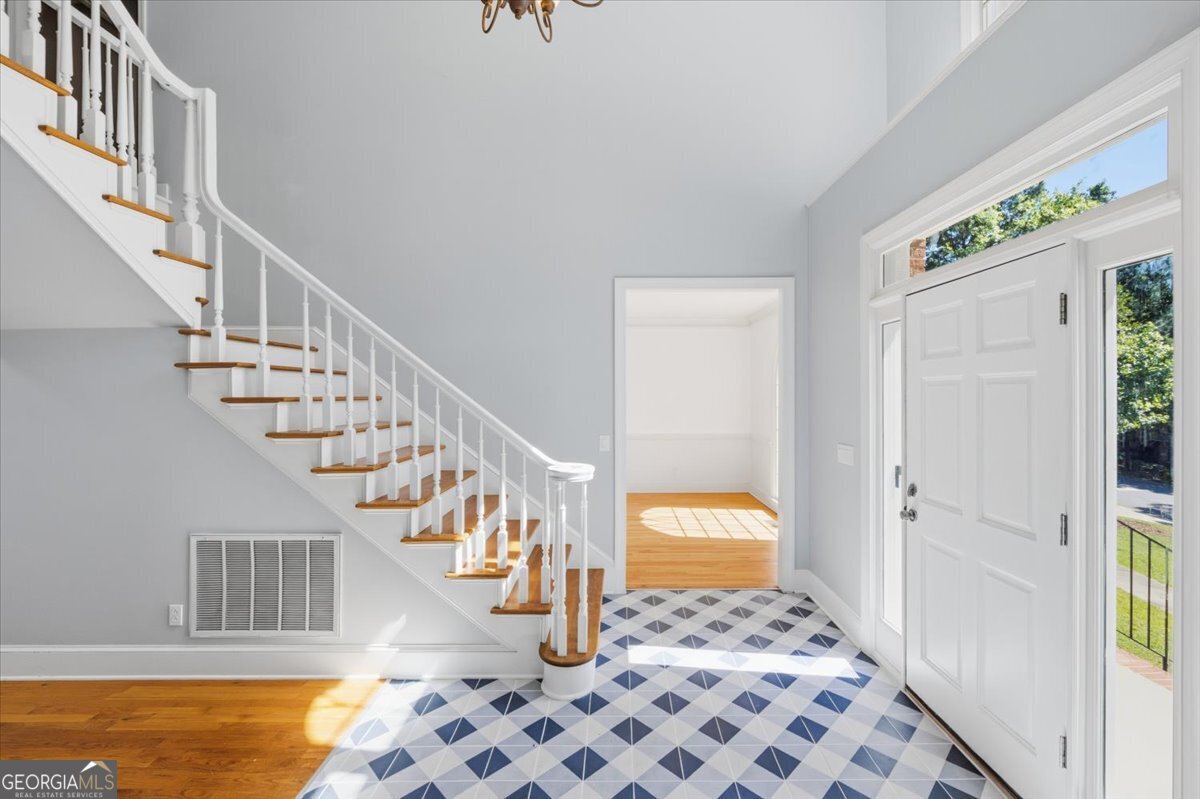 216 Hunters Hill CT