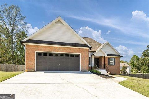 57 Oak Leaf DR Dallas GA 30157