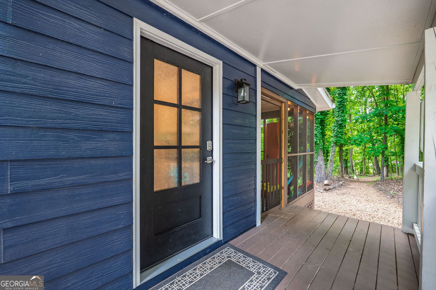 386 Longview DR