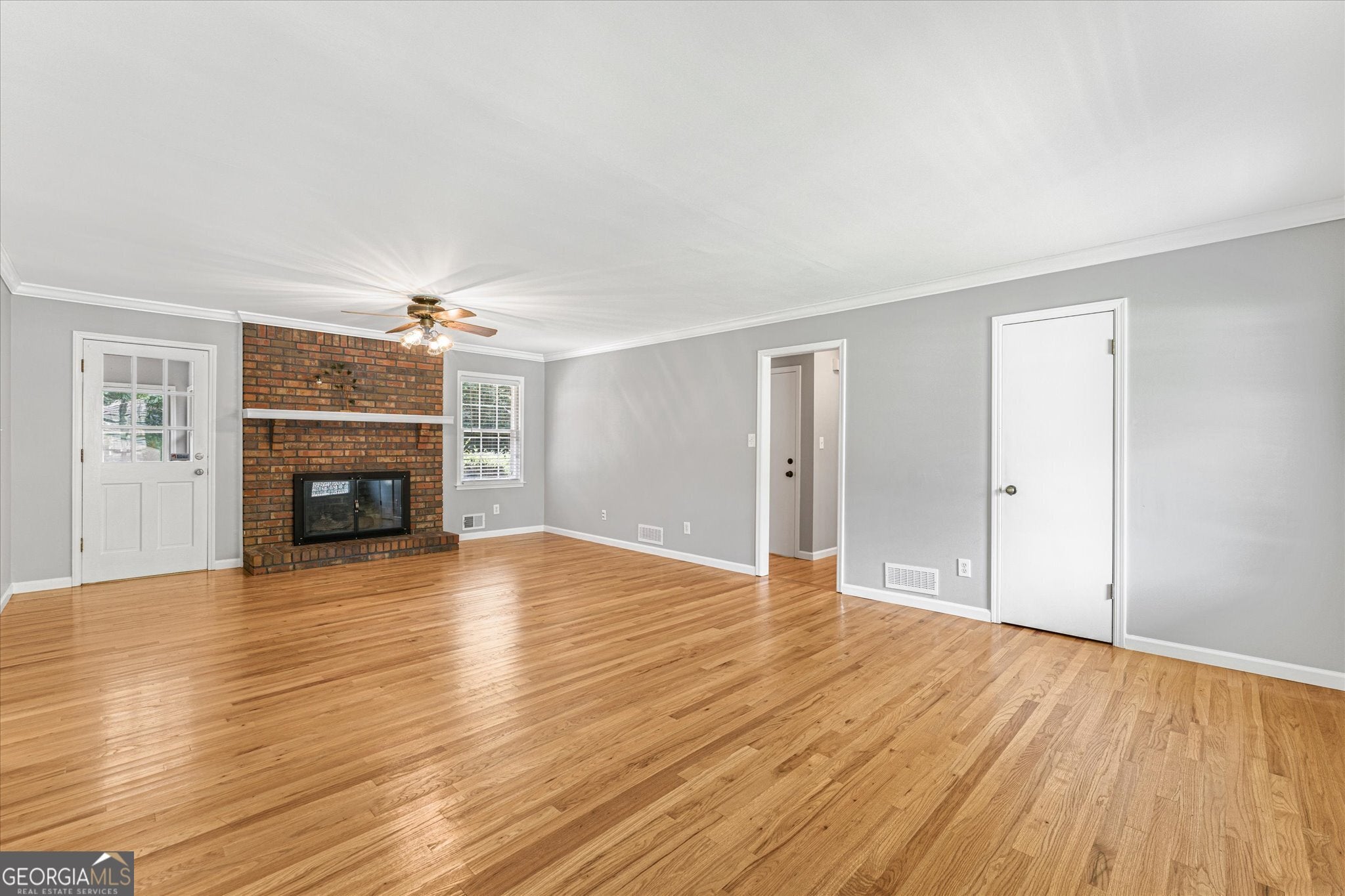 226 Machelle LN