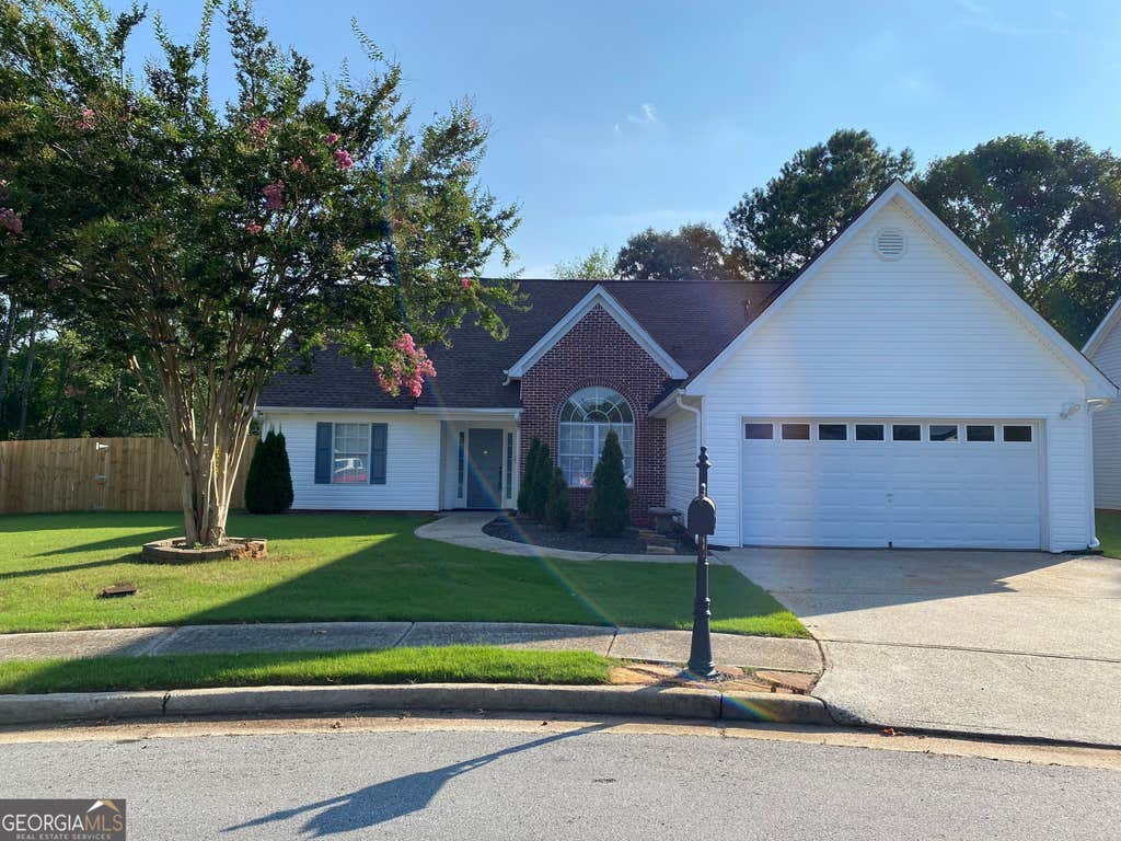 Photo of 900 Harbins View Drive, Dacula, GA 30019 (MLS # 10831362)