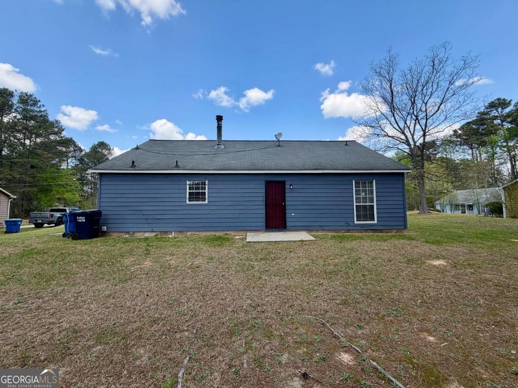 Photo of 2720 SAPPHIRE Street, Atlanta, GA 30349 (MLS # 10725032)