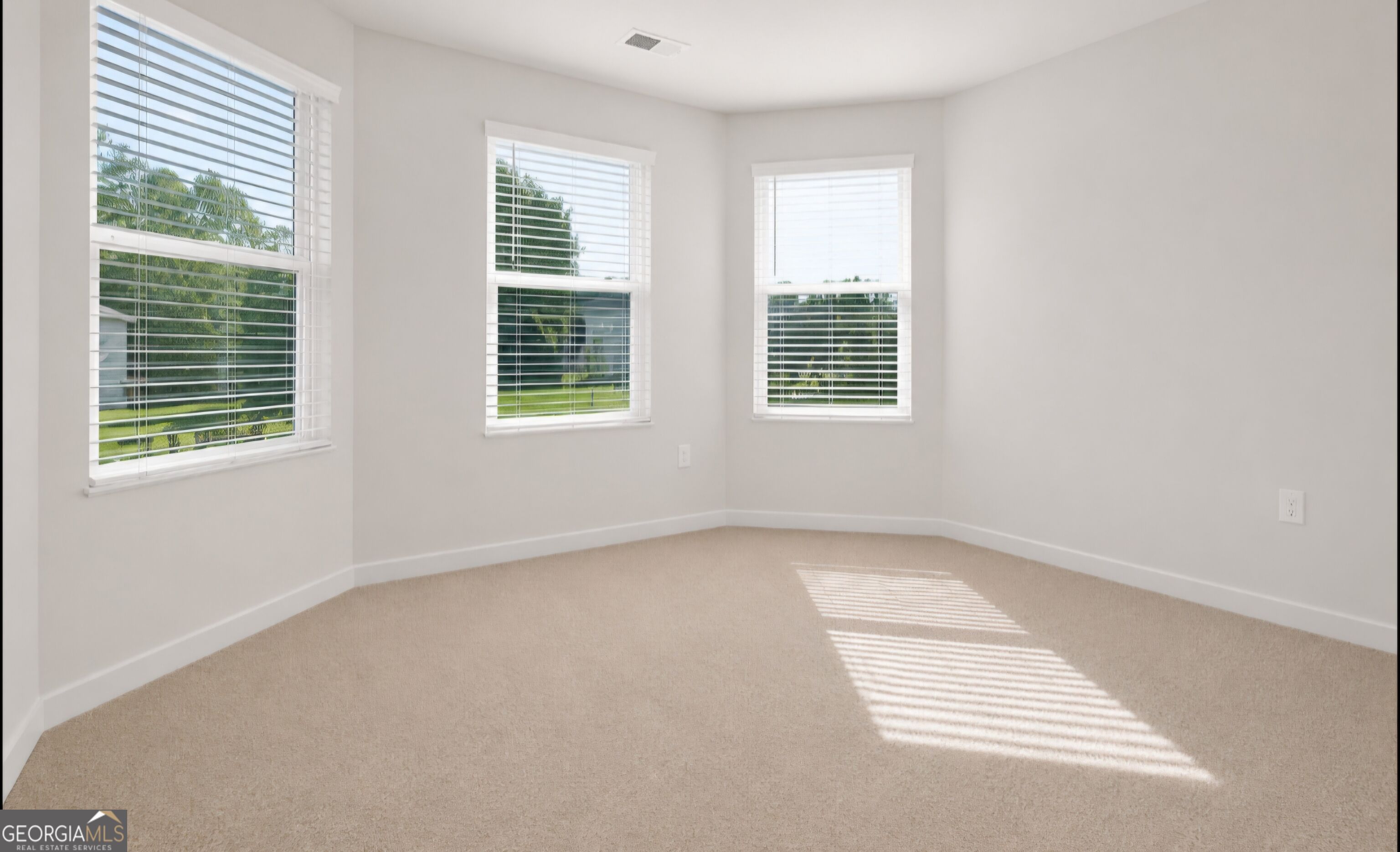 1129 Bluecoat CIR
