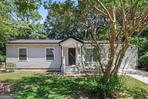 Photo of 32 Westgate Park Lane, Newnan, GA 30263 (MLS # 10836622)