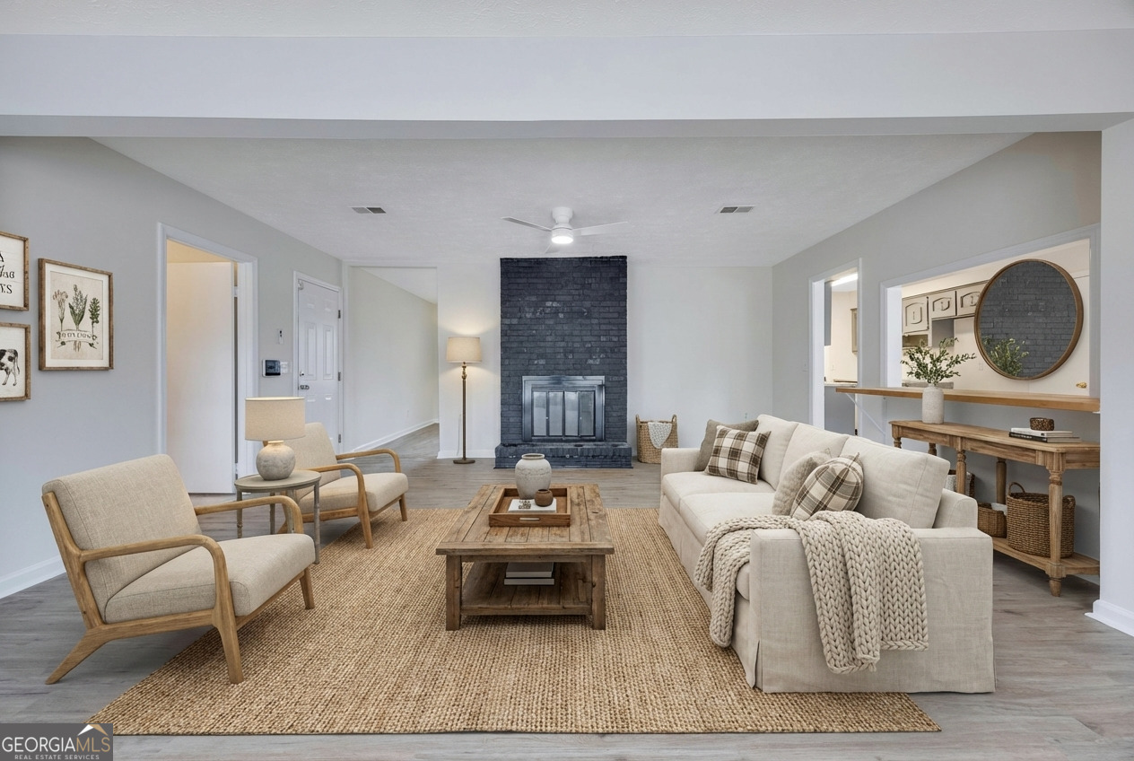 1608 Double Churches RD