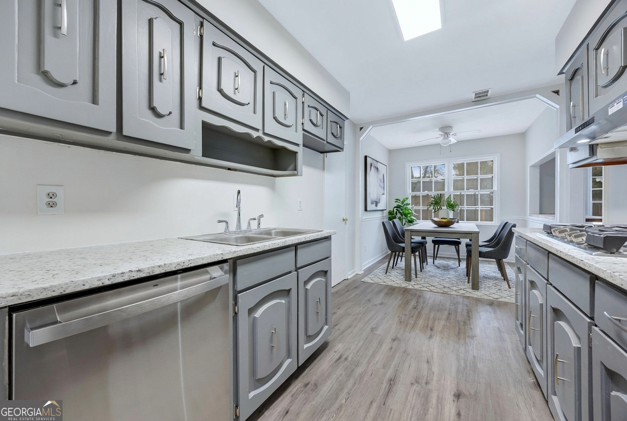 1608 Double Churches RD