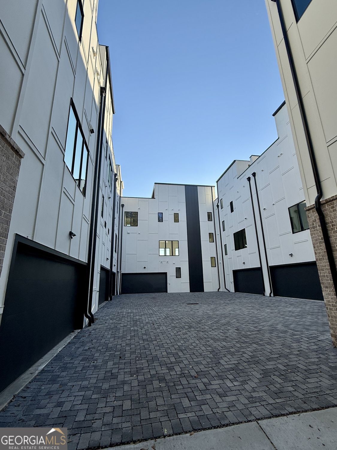 The Foxtrot - Residential