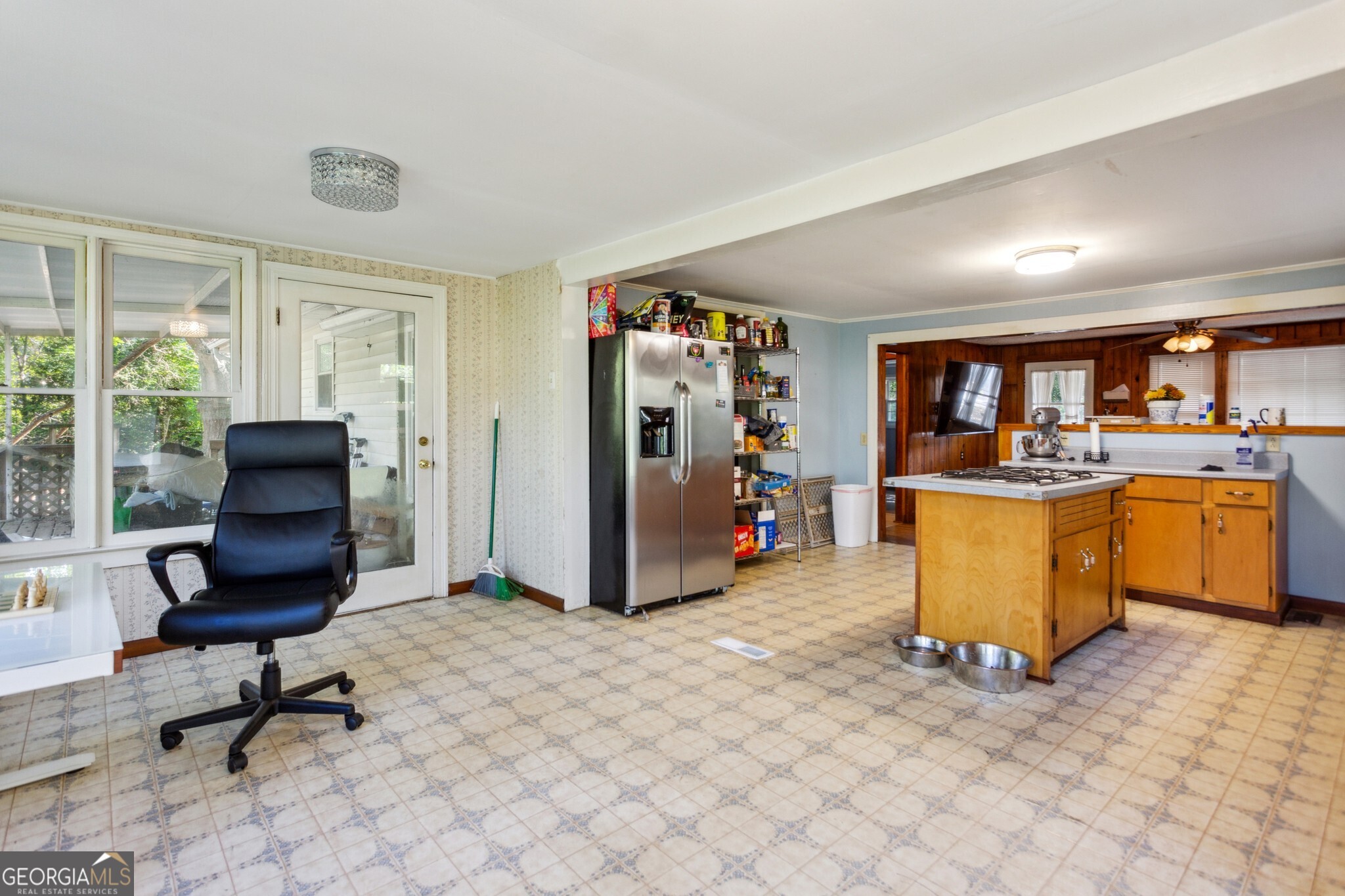 Ivy Manor - Residential