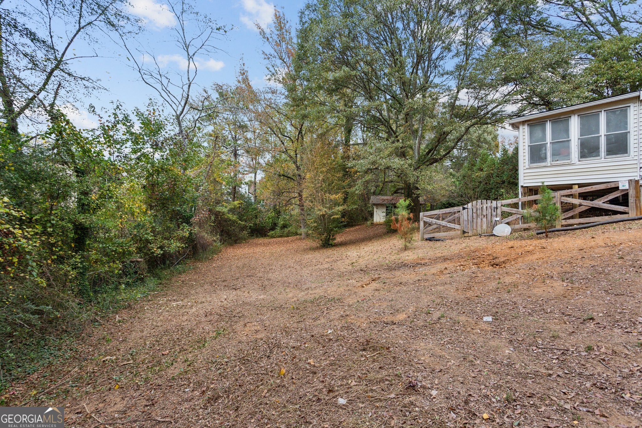 Ivy Manor - Residential
