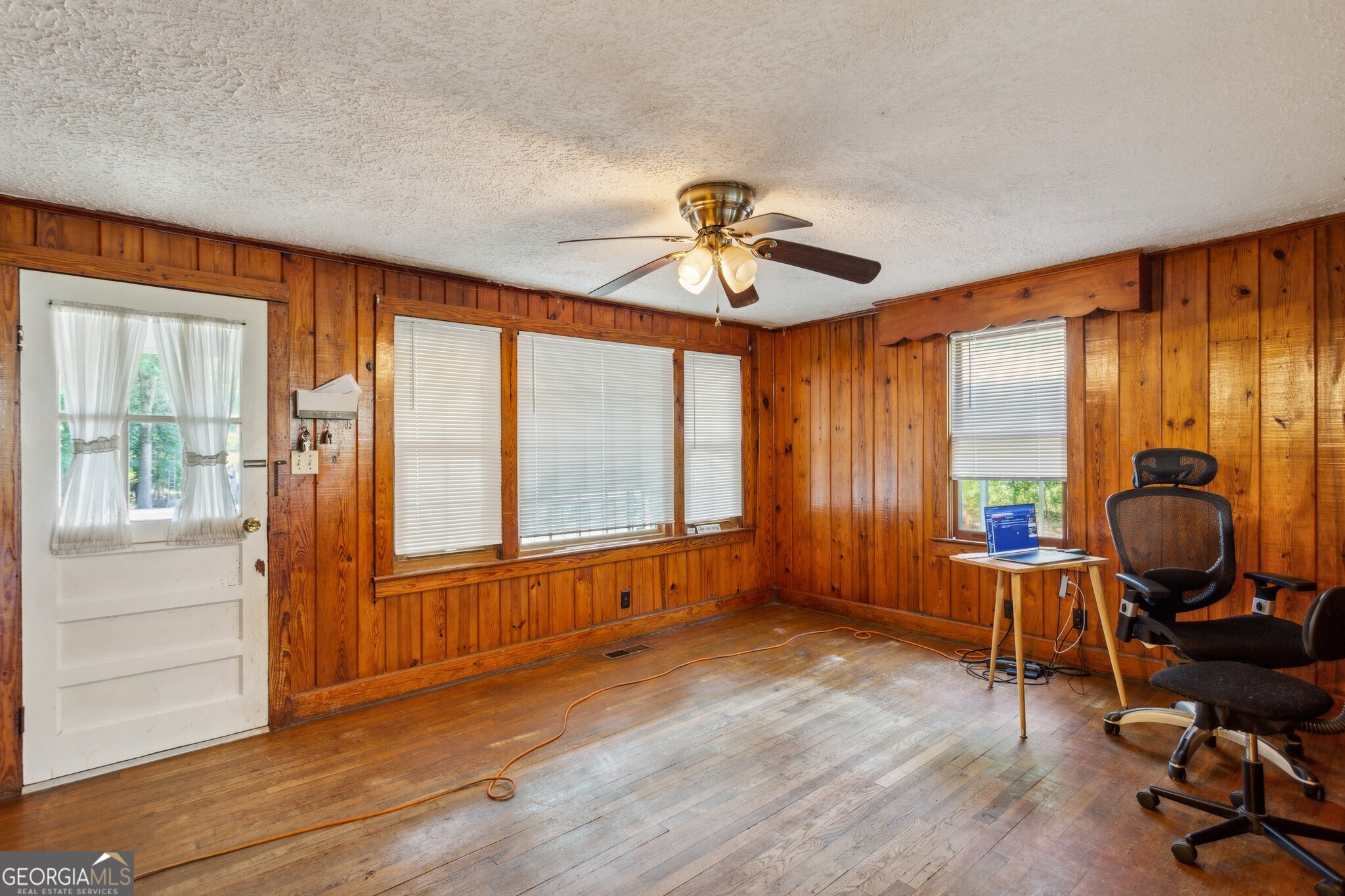 Ivy Manor - Residential