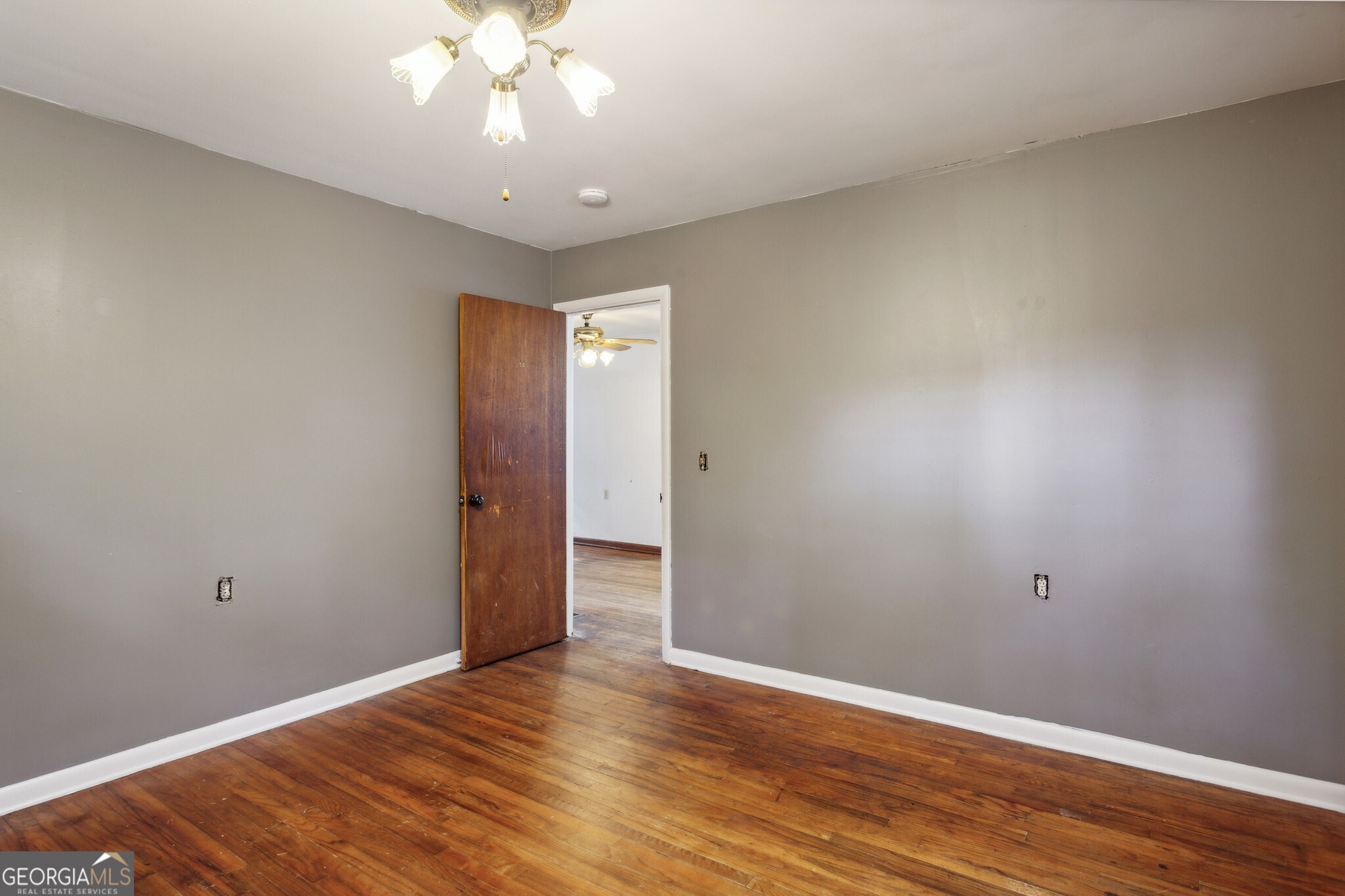 Ivy Manor - Residential