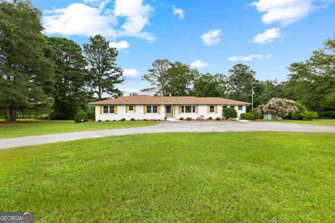 1367 Sharpsburg McCollum RD Sharpsburg GA 30277