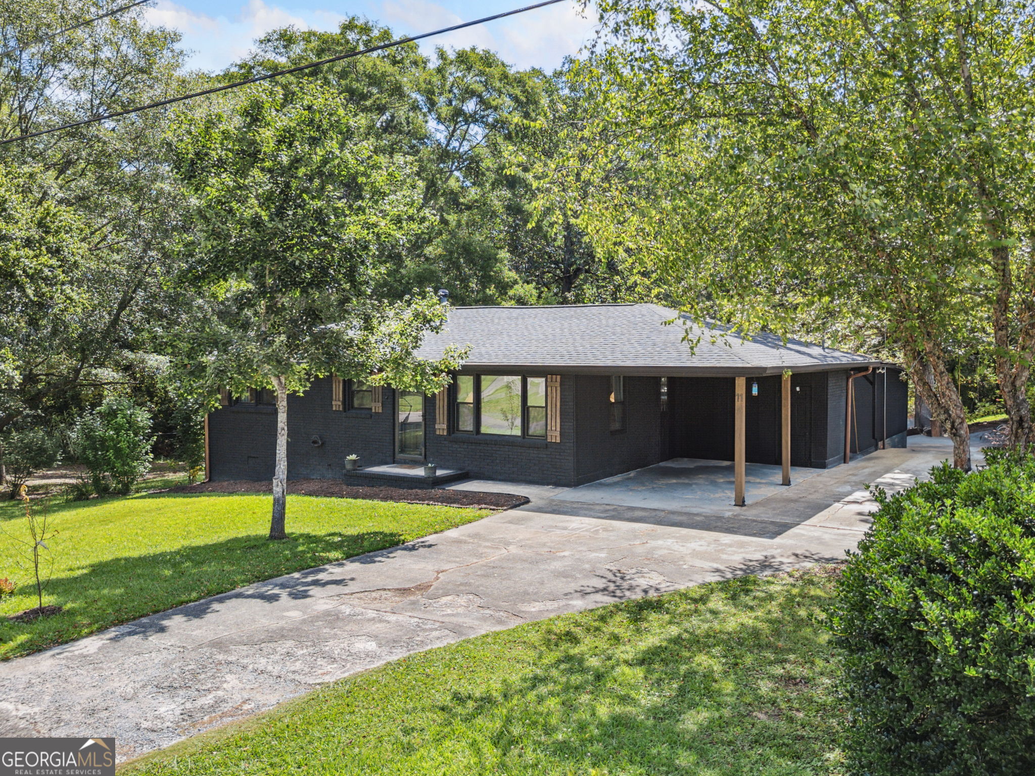 11 Don DR NE