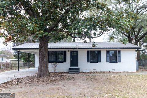 94 Ravenwood WAY Warner Robins GA 31093