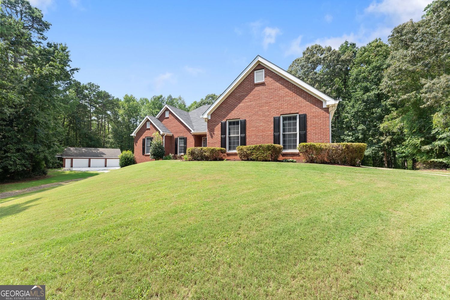 1194 Foster RD