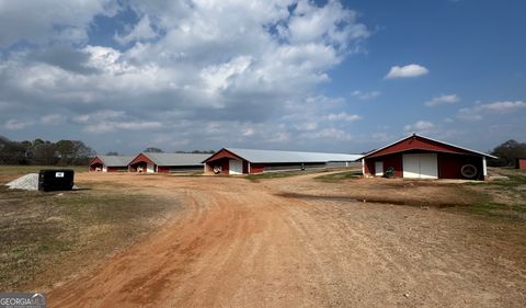 6740 Lavonia HWY Lavonia GA 30553