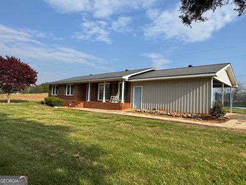 6740 Lavonia HWY Lavonia GA 30553