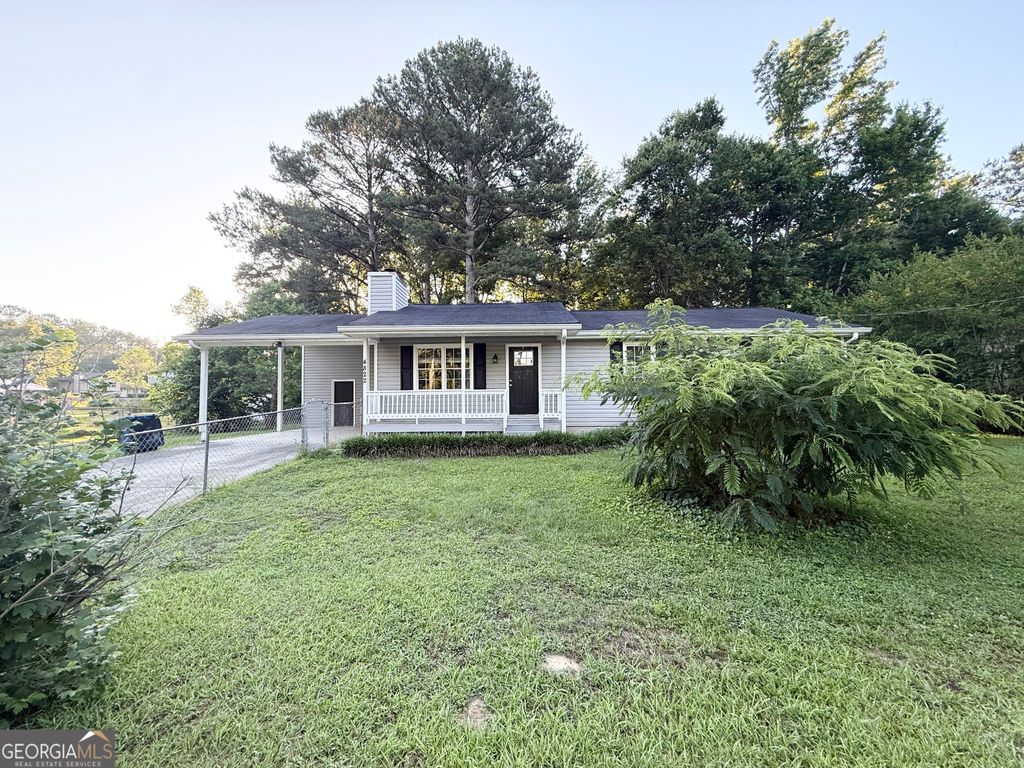 Photo of 4822 NAVAJO Trail SE, Conyers, GA 30094 (MLS # 10778431)