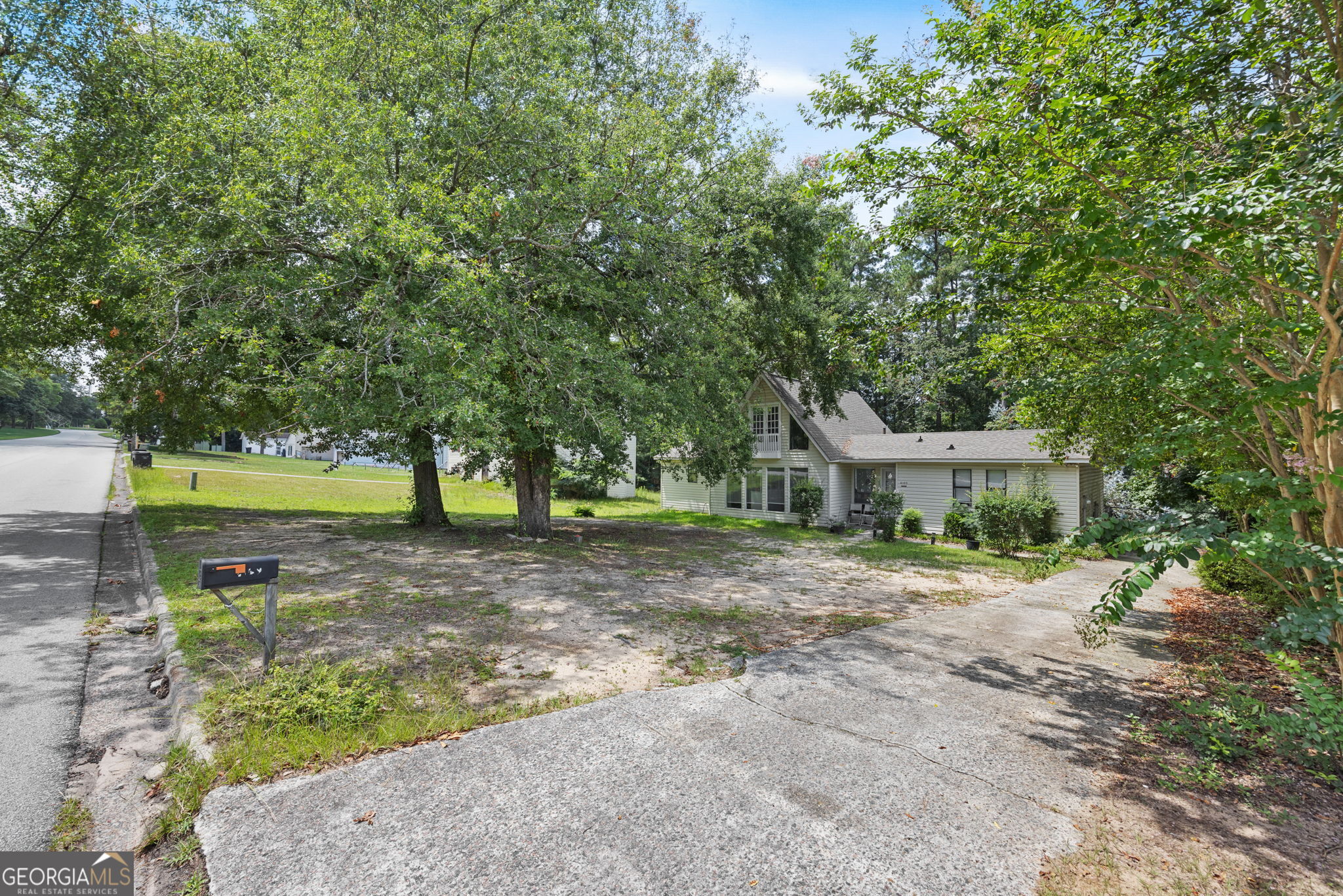 2169 Pepperidge DR