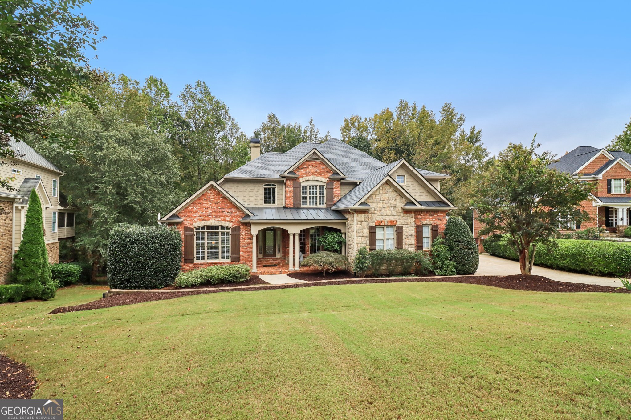 975 Old Forge LN