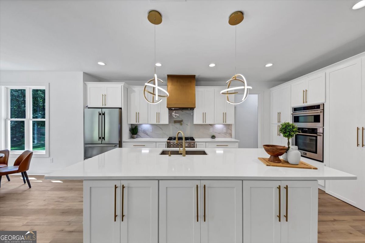 158 Rivers Edge DR