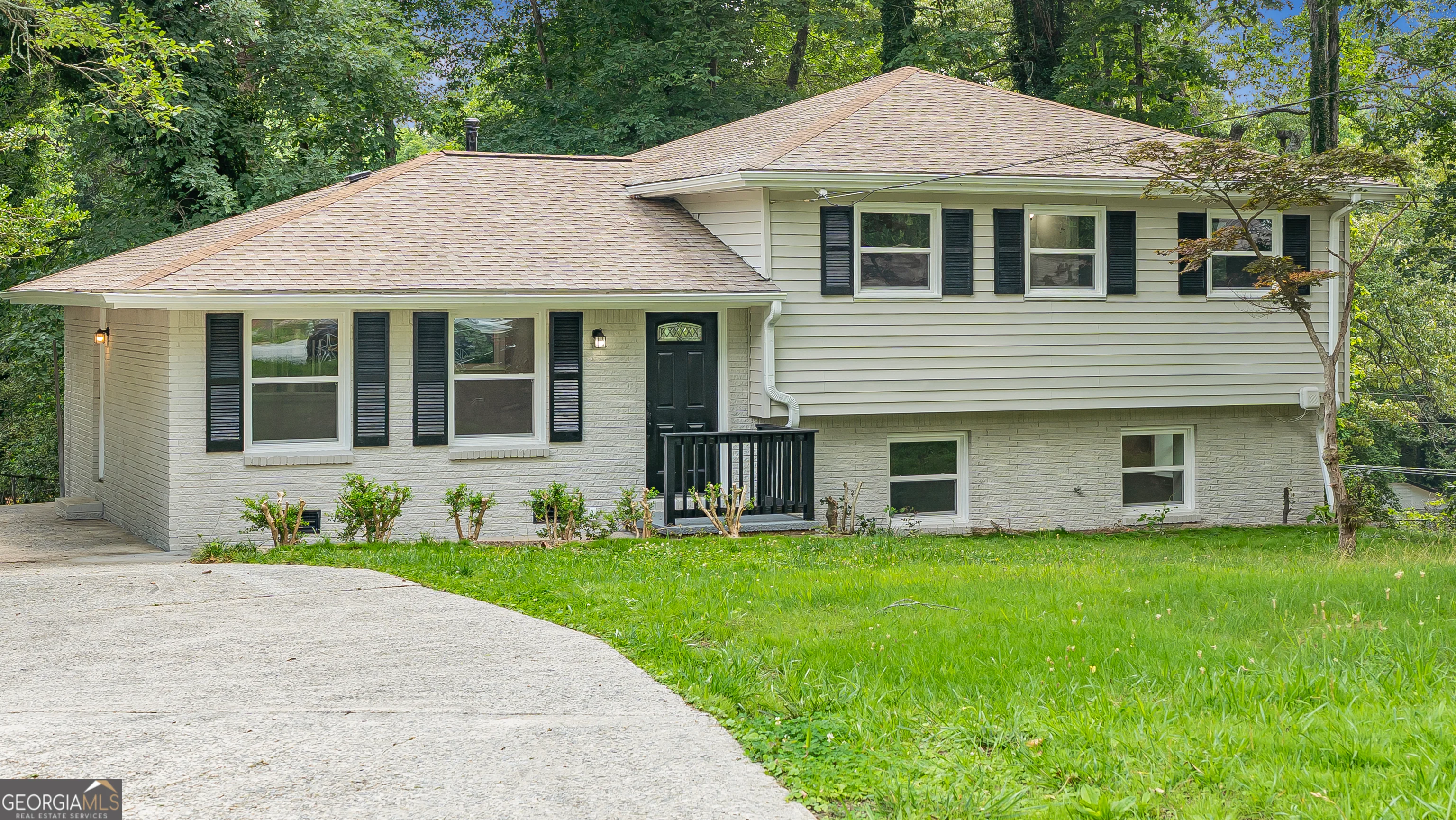 5678 Deerfield Court