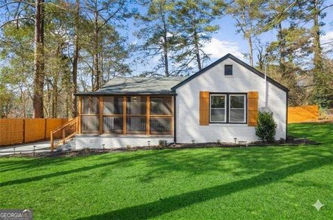 Photo of 2149 Stockbridge Drive SE, Atlanta, GA 30316 (MLS # 10739512)