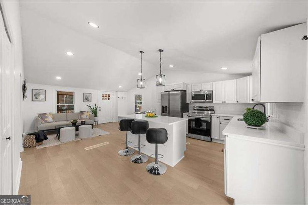 Photo of 2149 Stockbridge Drive SE, Atlanta, GA 30316 (MLS # 10739512)