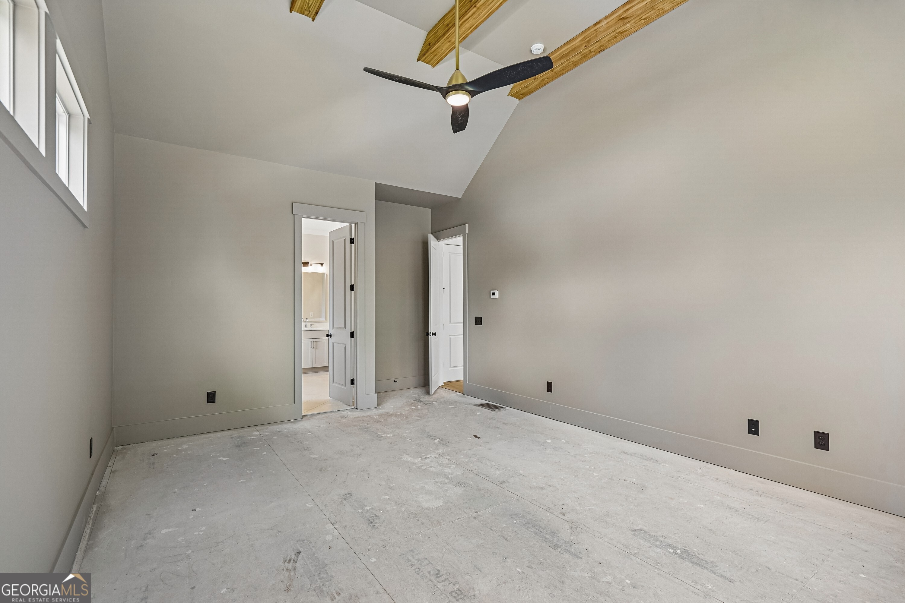 The Tamerack Plan, built by Peachtree Residential. Quick move-in! Welc – image 22