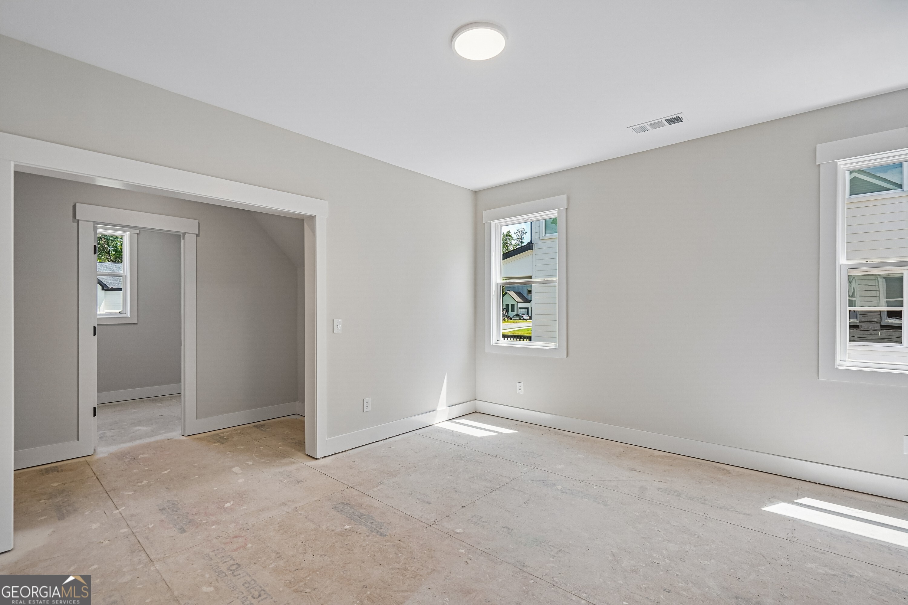 The Tamerack Plan, built by Peachtree Residential. Quick move-in! Welc – image 29