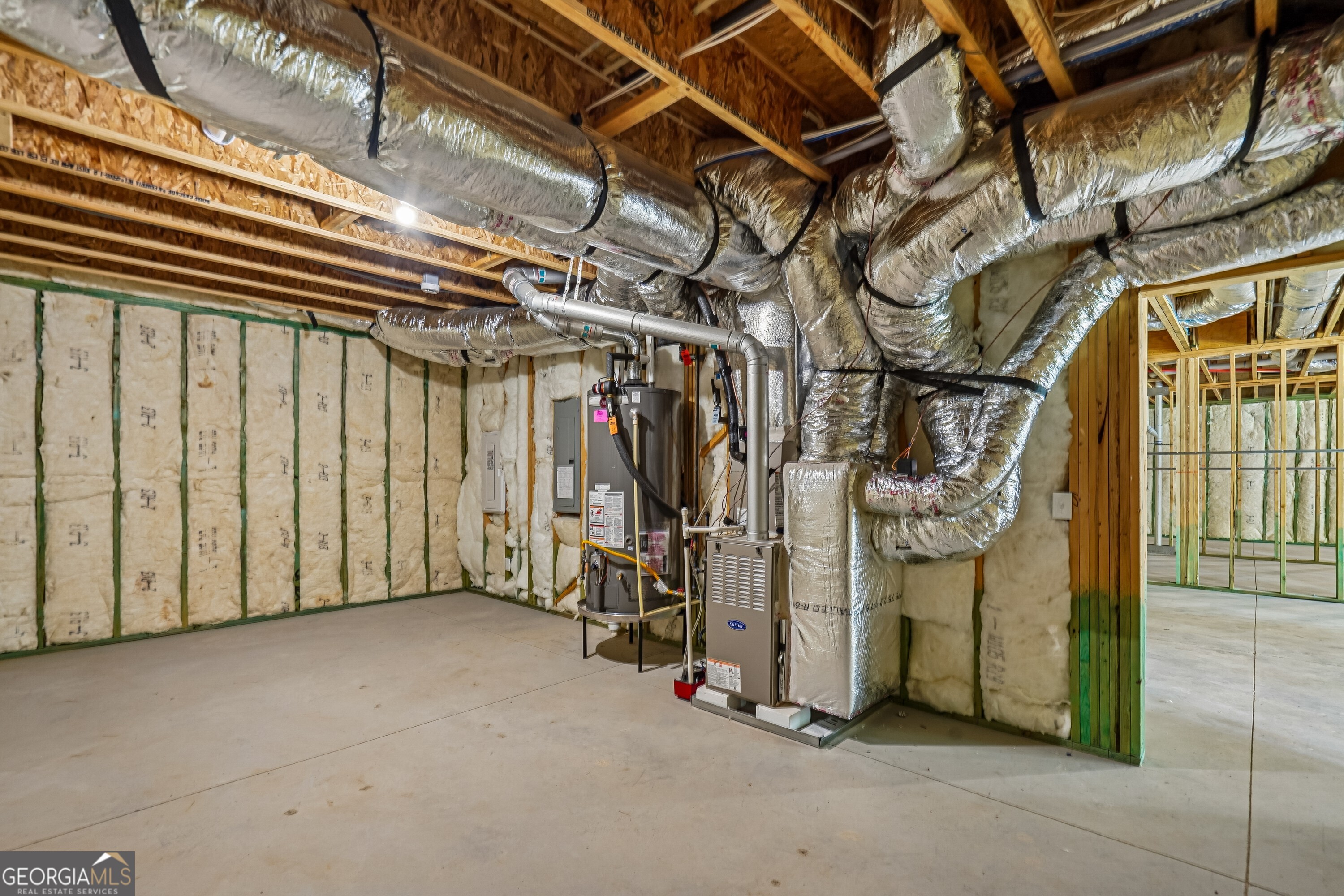 The Tamerack Plan, built by Peachtree Residential. Quick move-in! Welc – image 37