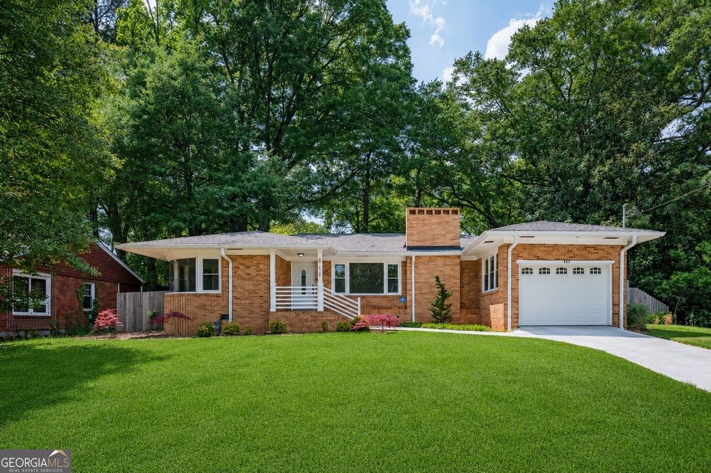 Photo of 211 Chicamauga Avenue SW, Atlanta, GA 30314 (MLS # 10767308)