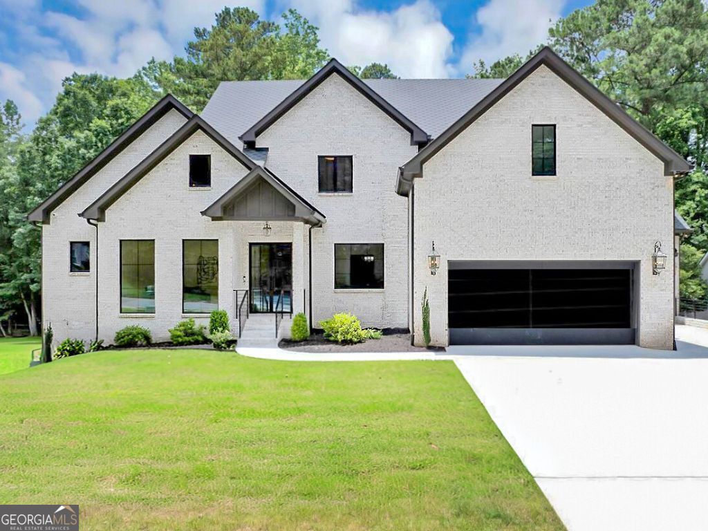 3562 Clubland DR
