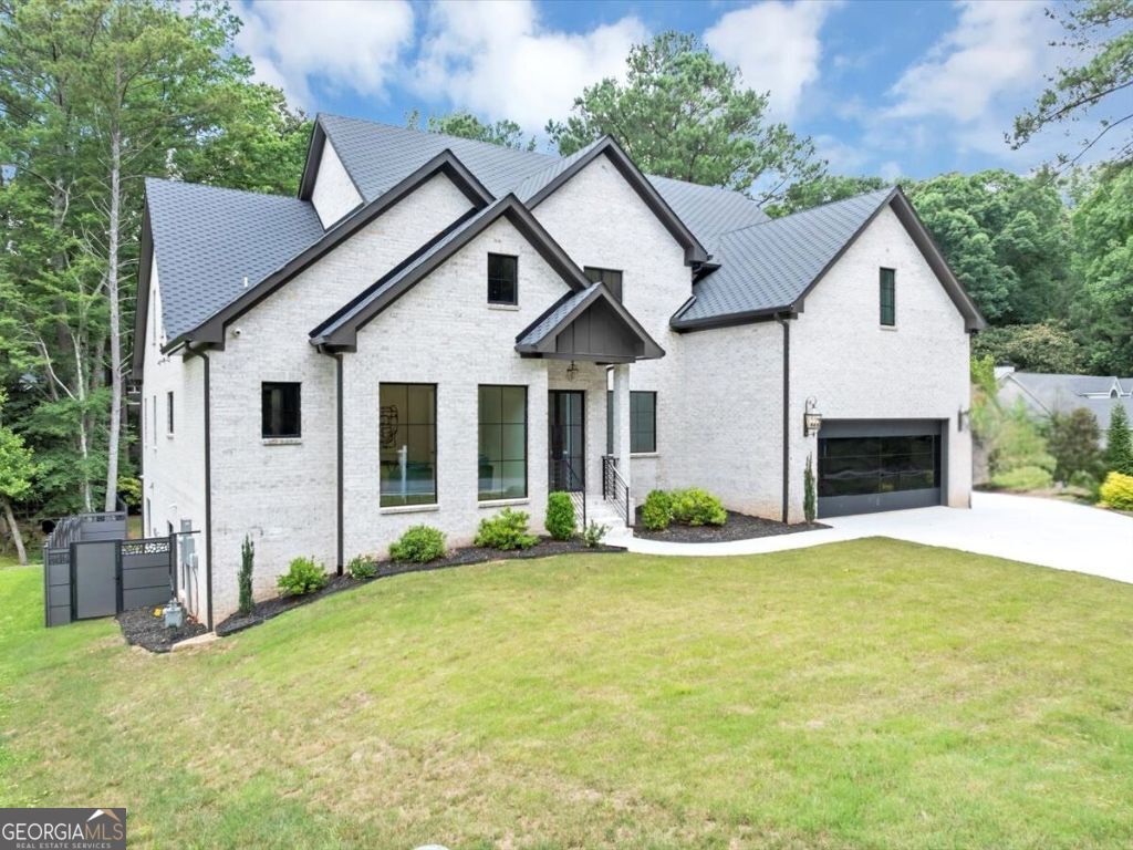 3562 Clubland DR