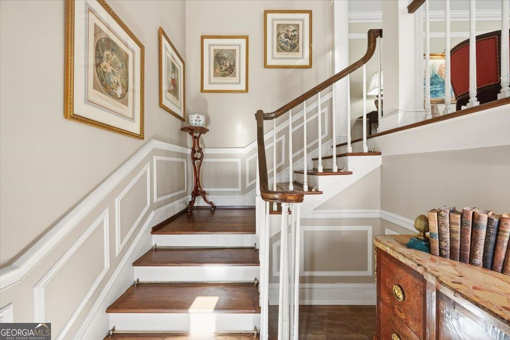 Photo of 520 Old Club Road S, Macon, GA 31210 (MLS # 10676805)