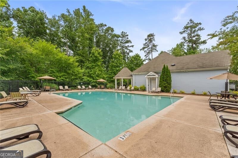 Crabapple Crossroads - Residential