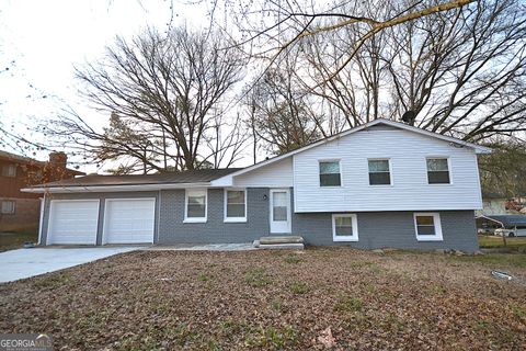 1865 Oxford DR Morrow GA 30260