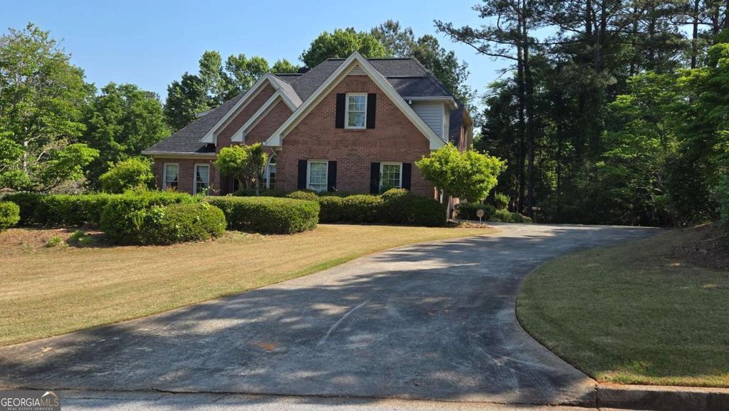 Photo of 2329 Lochinver Lane SW, Conyers, GA 30094 (MLS # 10740785)