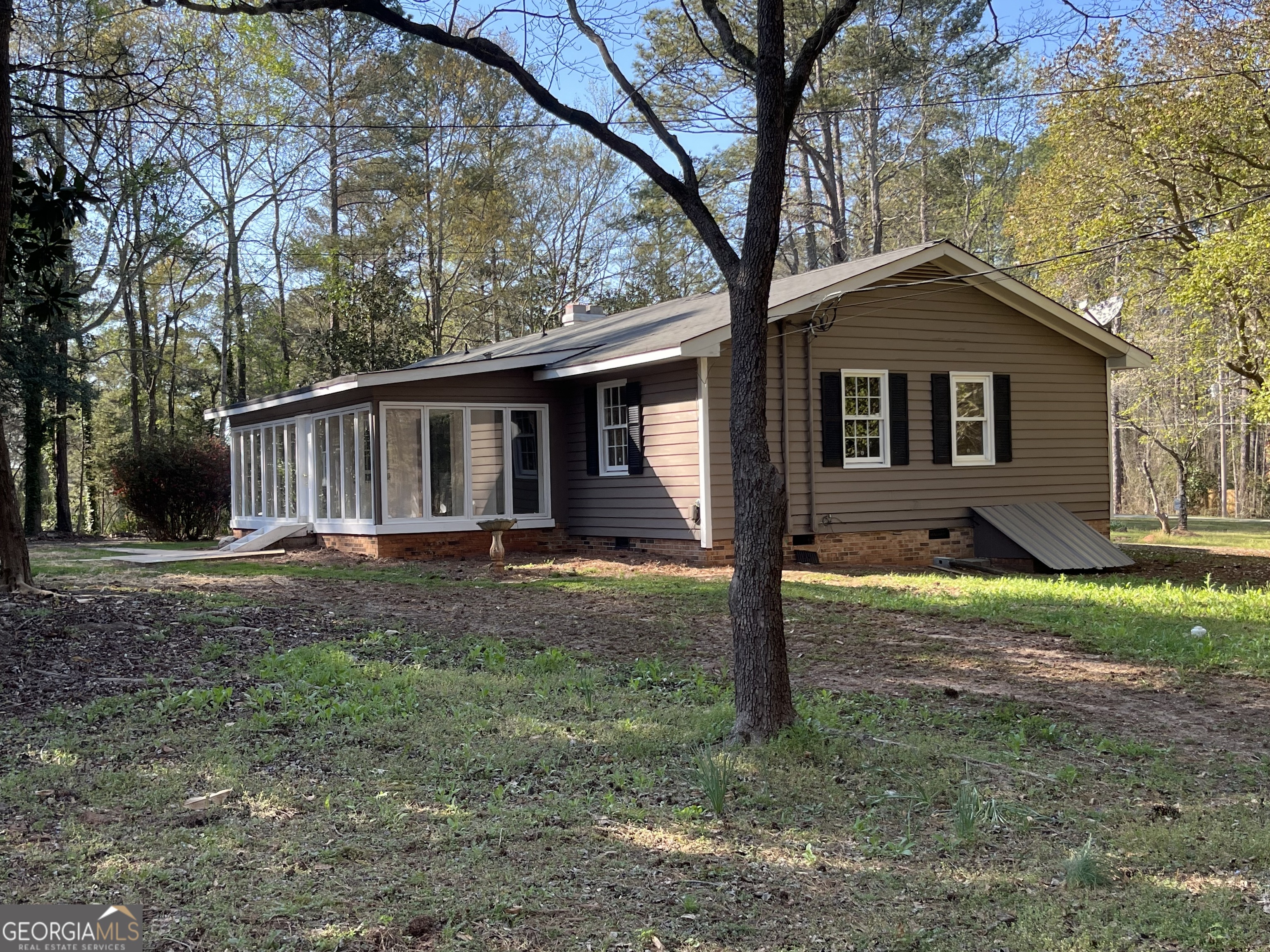 233 George Coggin RD