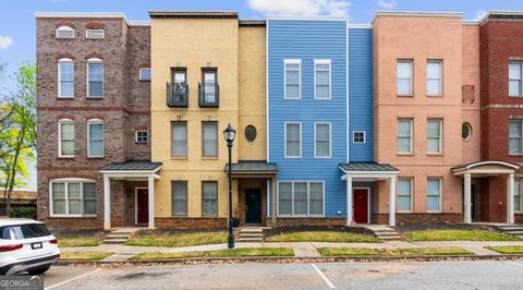 Photo of 741 Liberty Commons Drive NW, Atlanta, GA 30314 (MLS # 10726923)