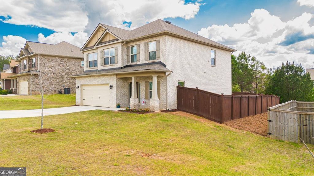 Photo of 12261 Anchor Way, Hampton, GA 30228 (MLS # 10725612)