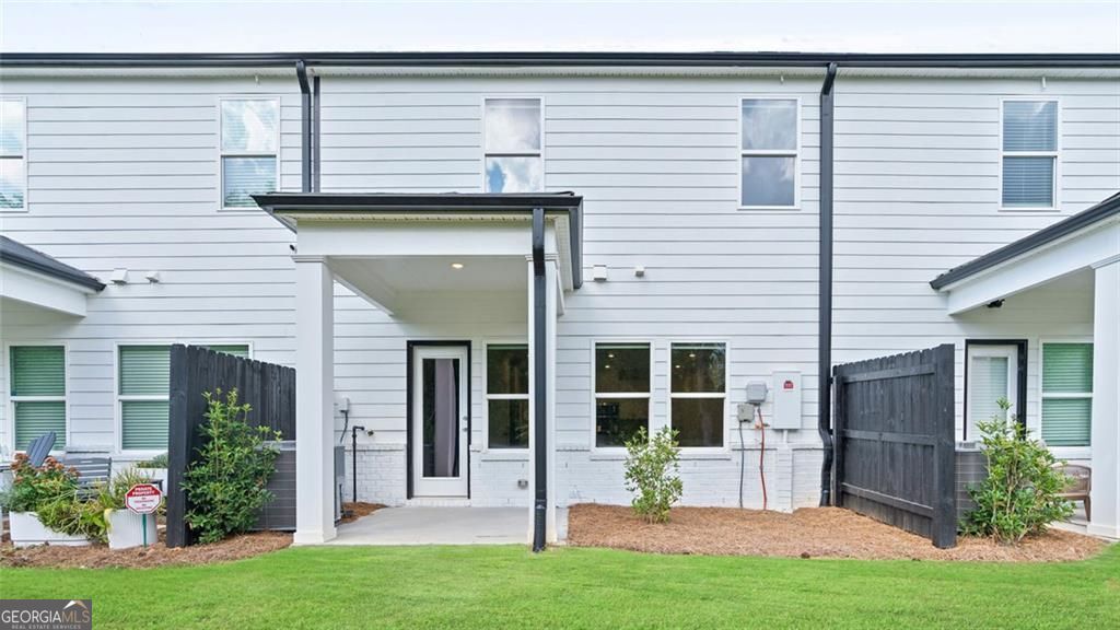 1629 Flint River PL SE