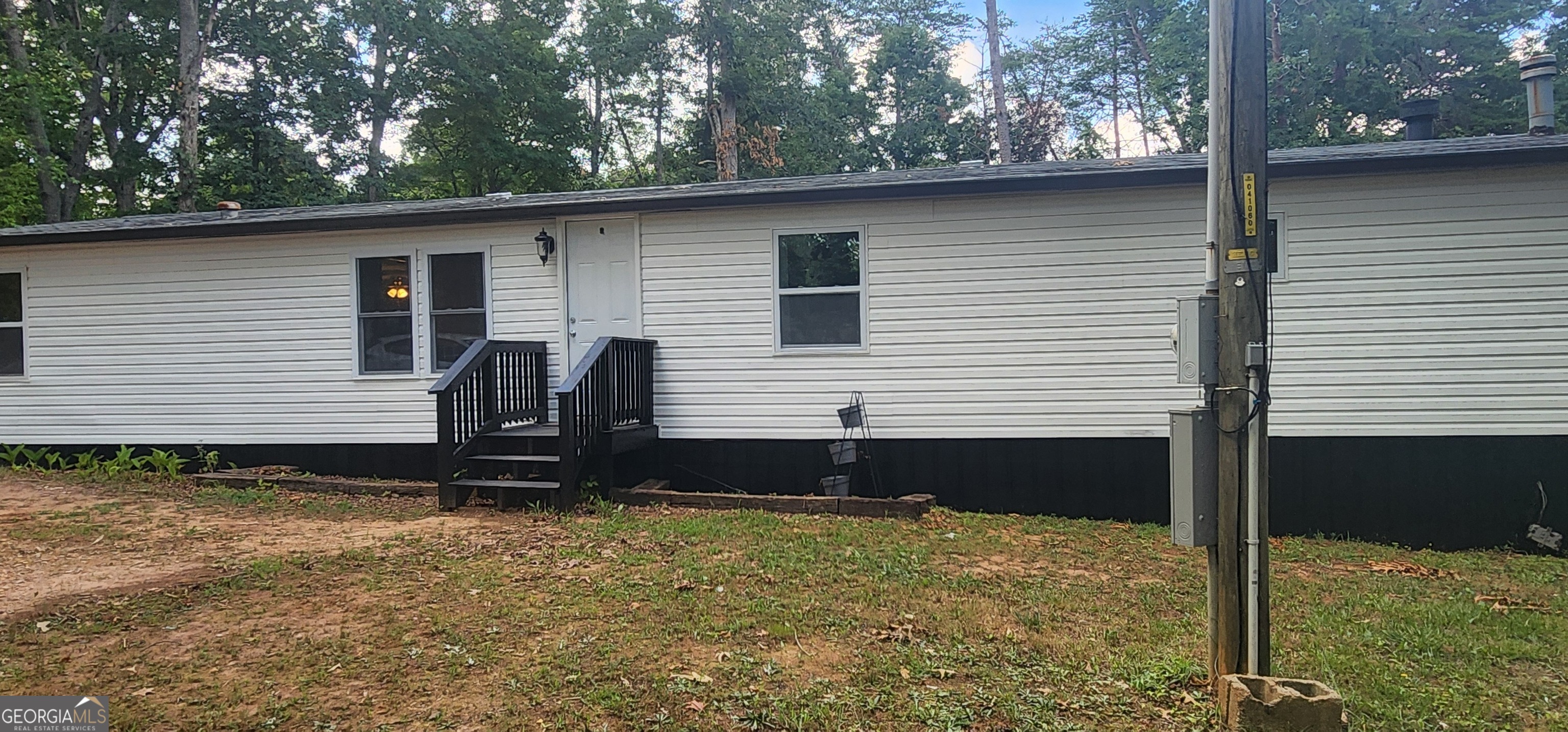 View Cleveland, GA 30528 mobile home