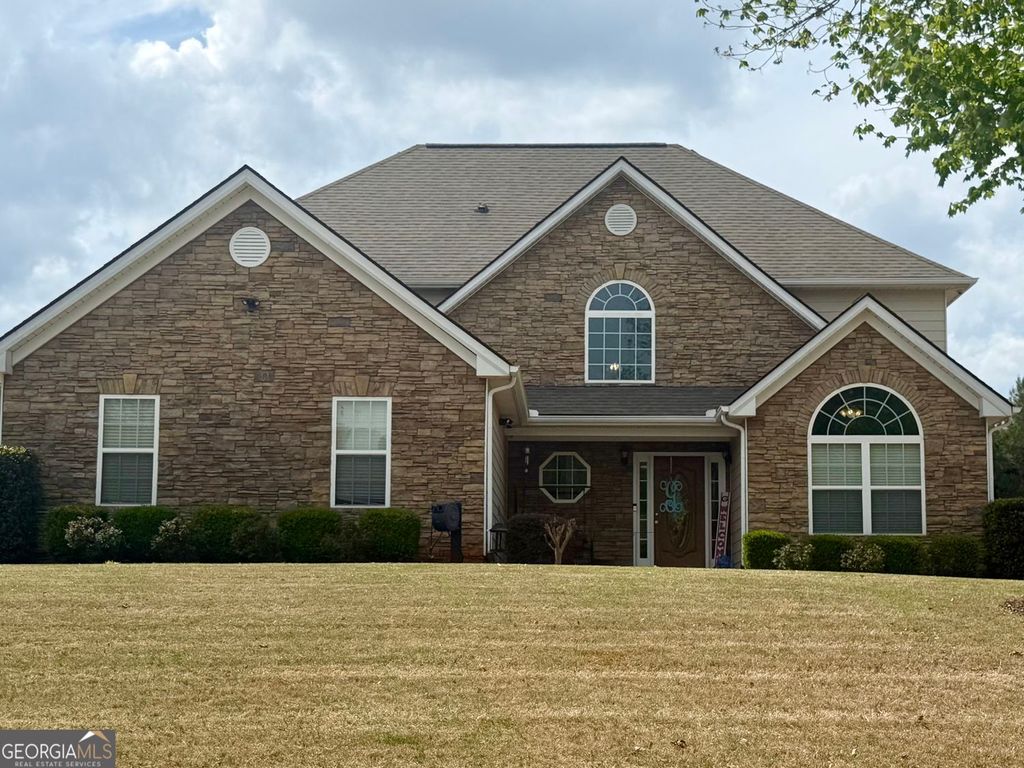 Photo of 78 Maple Creek Drive, Newnan, GA 30263 (MLS # 10724867)