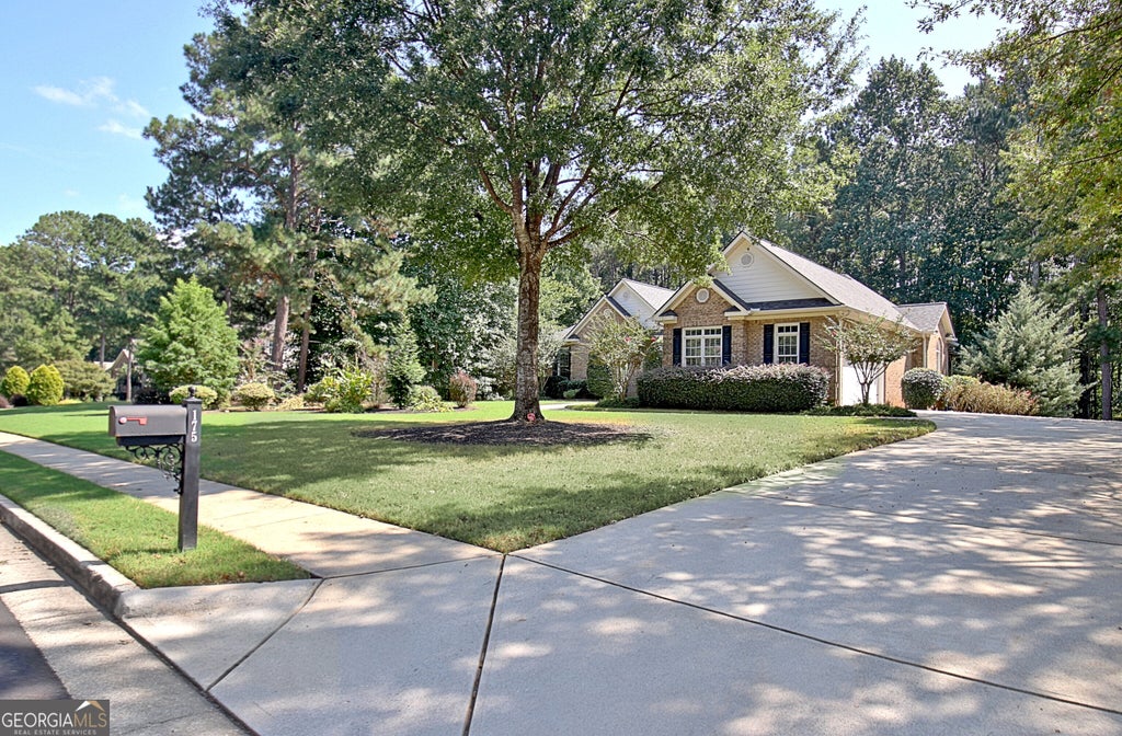 Photo of 175 Donegal Drive, Tyrone, GA 30290 (MLS # 10850993)