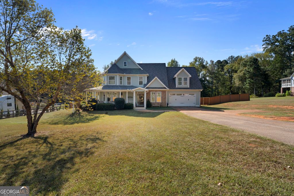 Photo of 254 River Rd, McDonough, GA 30252 (MLS # 10680465)