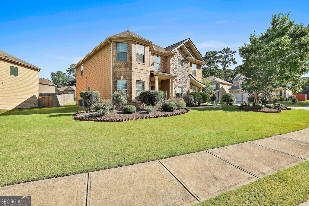 Photo of 7502 Bowhead Court, Fairburn, GA 30213 (MLS # 10849653)