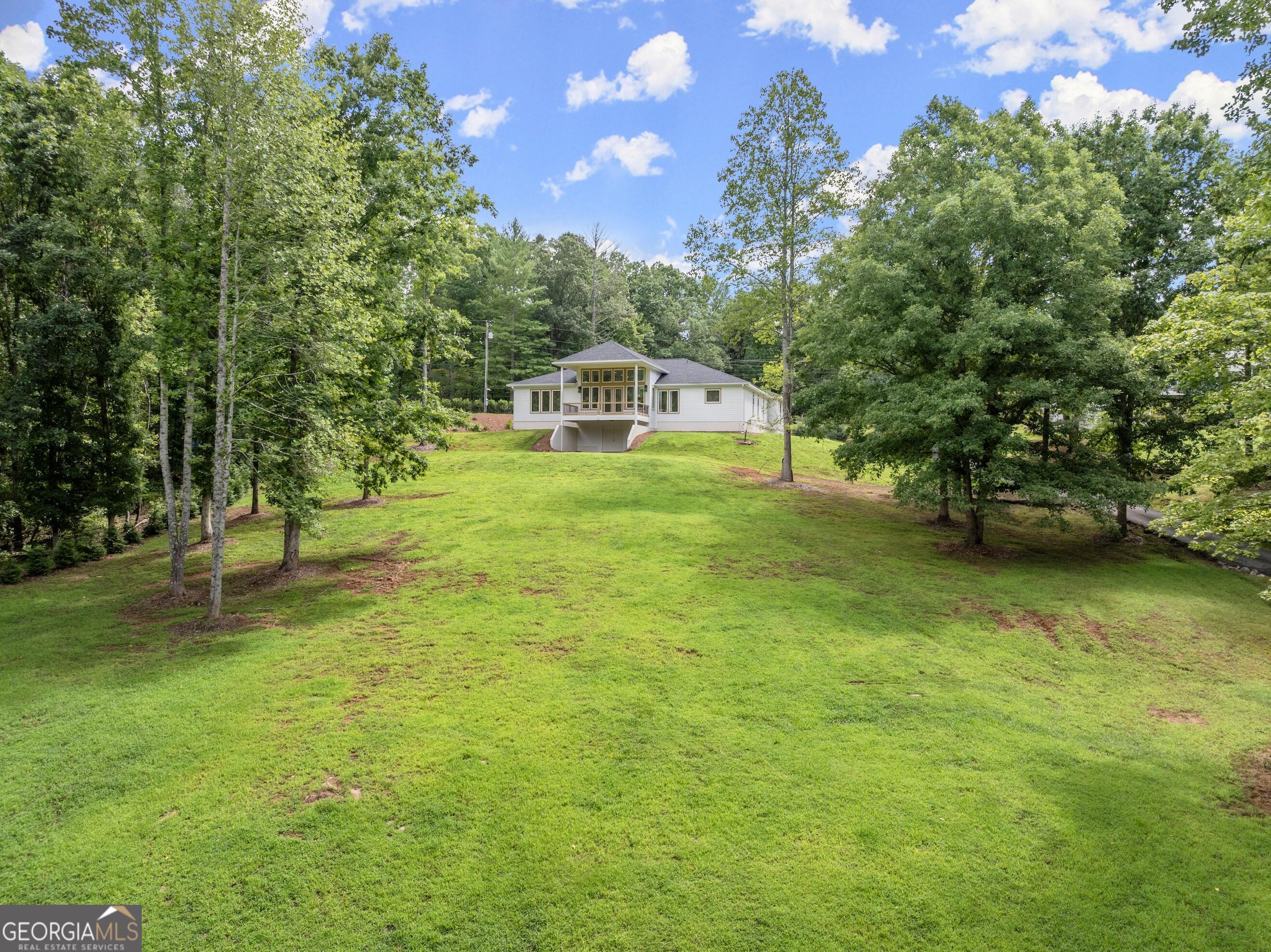2125 Goat Neck RD